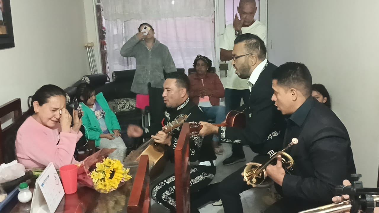 Serenata de 15 Años con Mariachi Adolescentes Bogotá - Show Especial